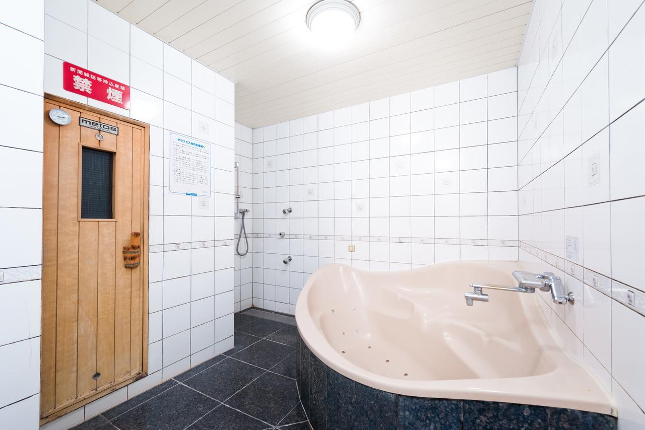 Hotel Shirobara Inn Asakusa โตเกียว ภายนอก รูปภาพ