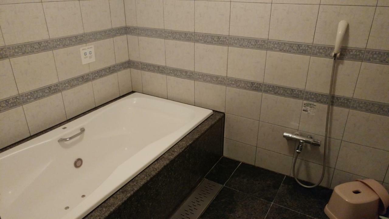 Hotel Shirobara Inn Asakusa โตเกียว ภายนอก รูปภาพ